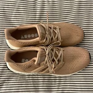 Adidas Ultraboost Sneakers, Womens Size 11, Good Condition